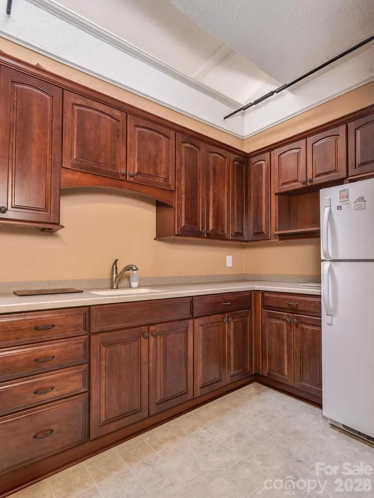 15 W Main Street Brevard, NC 28712