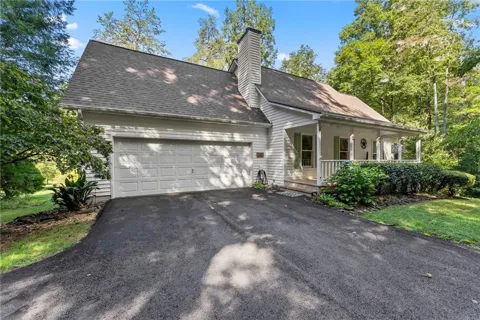 641 Martins Grove Road