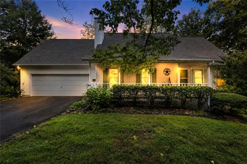 641 Martins Grove Road Dahlonega, GA 30533