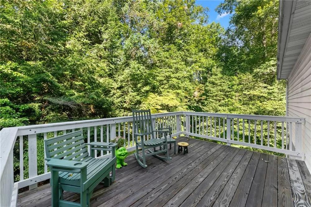 641 Martins Grove Road Dahlonega, GA 30533