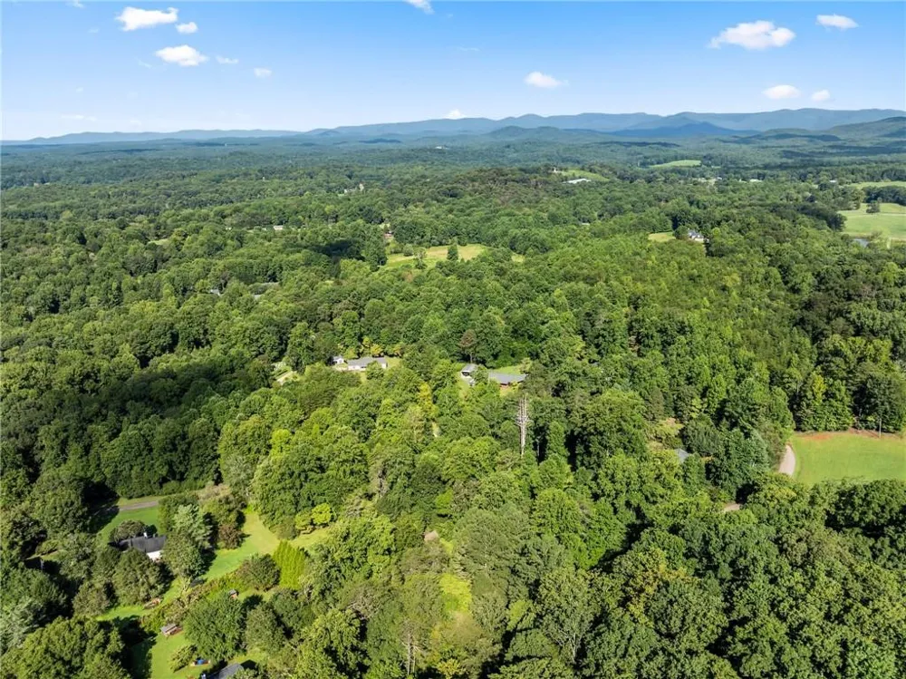 641 Martins Grove Road Dahlonega, GA 30533