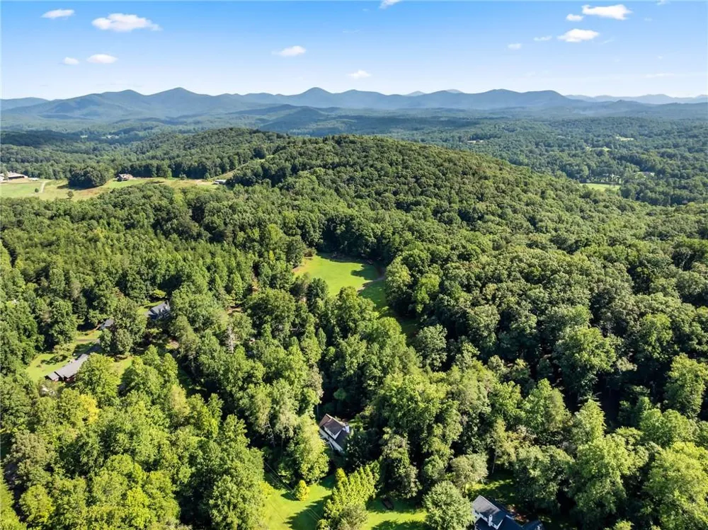 641 Martins Grove Road Dahlonega, GA 30533
