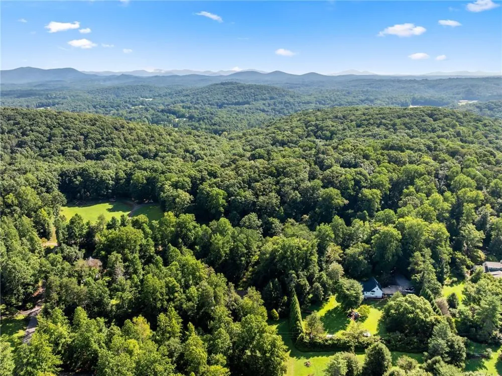 641 Martins Grove Road Dahlonega, GA 30533
