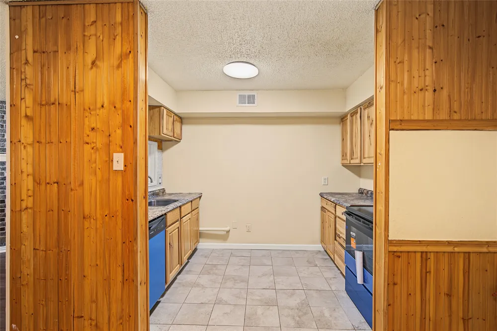 125 Allencrest Drive White Settlement, TX 76108