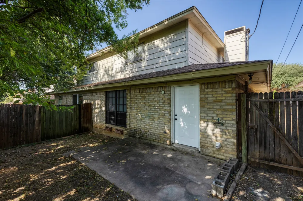 125 Allencrest Drive White Settlement, TX 76108