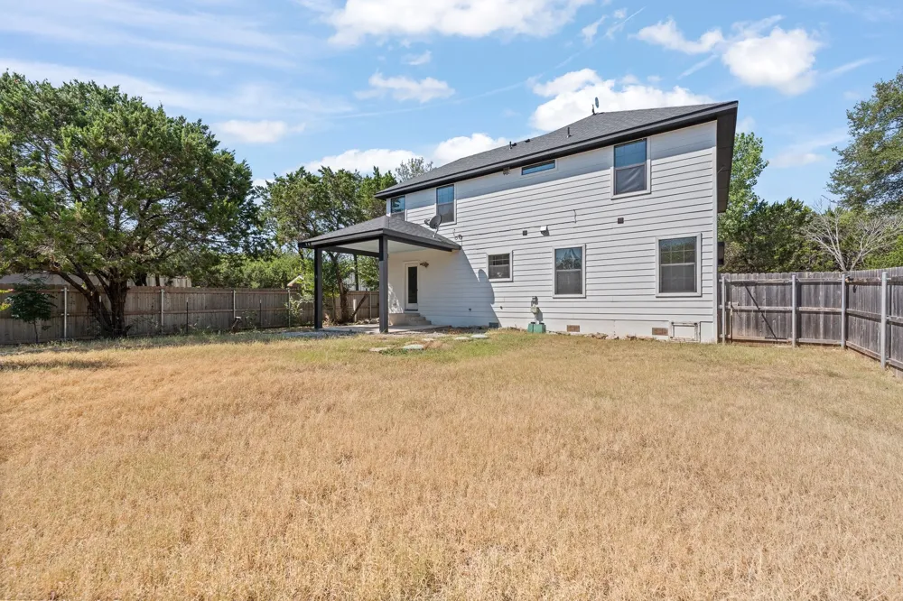 9405 Hilltop Street Rio Vista, TX 76093