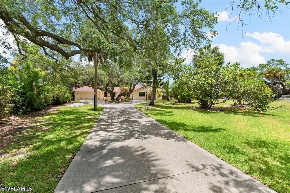 Imperial Shores Boulevard Bonita Springs, FL 34134