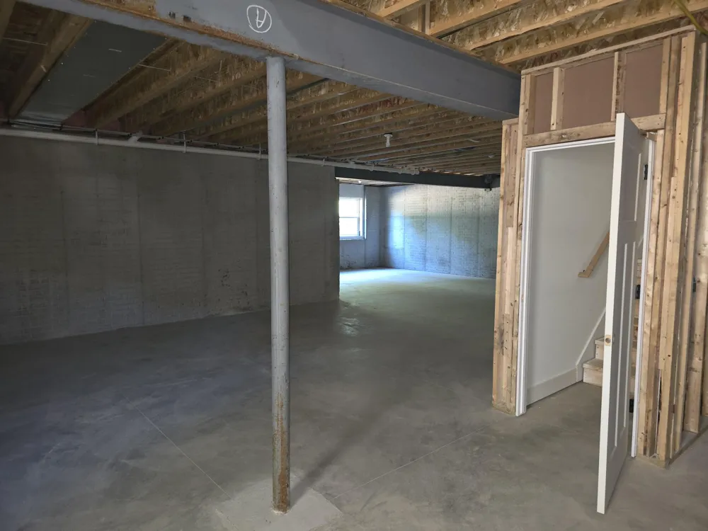 5172 Pratt Road Ann Arbor, MI 48103