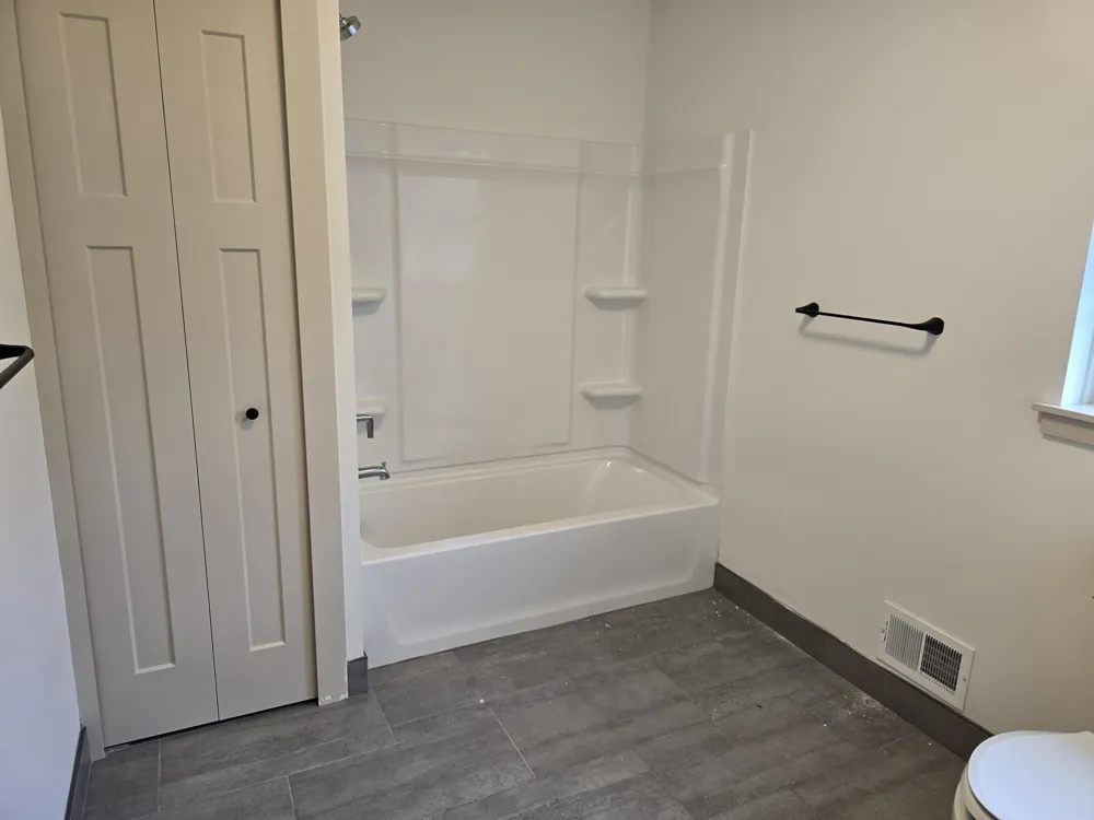 5172 Pratt Road Ann Arbor, MI 48103