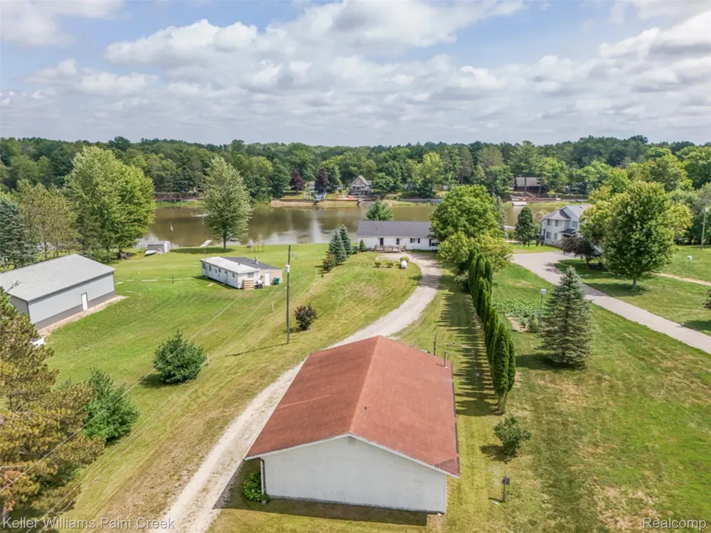 533 White Road Hay Township, MI 48624