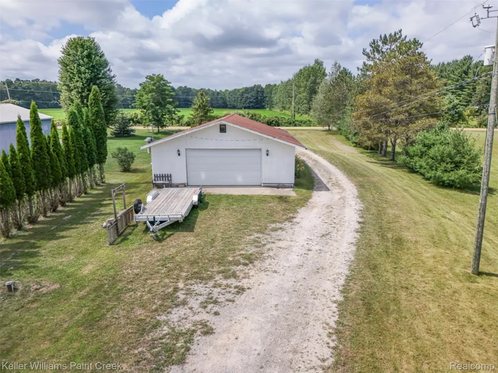 533 White Road Hay Township, MI 48624