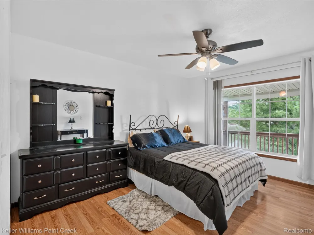 533 White Road Hay Township, MI 48624