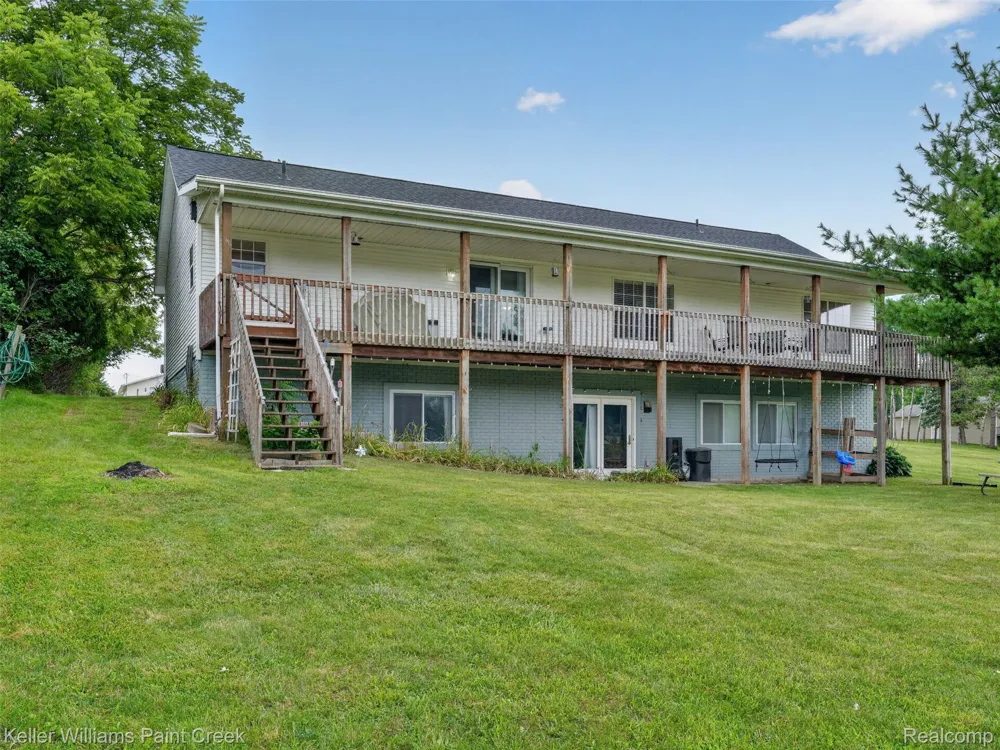533 White Road Hay Township, MI 48624