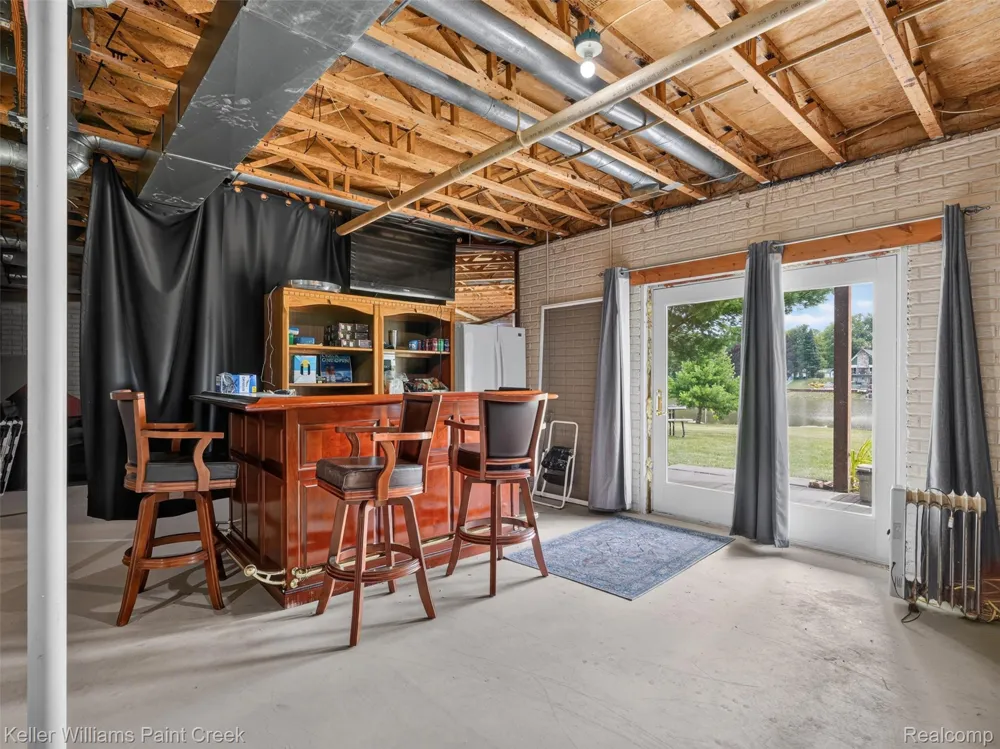 533 White Road Hay Township, MI 48624