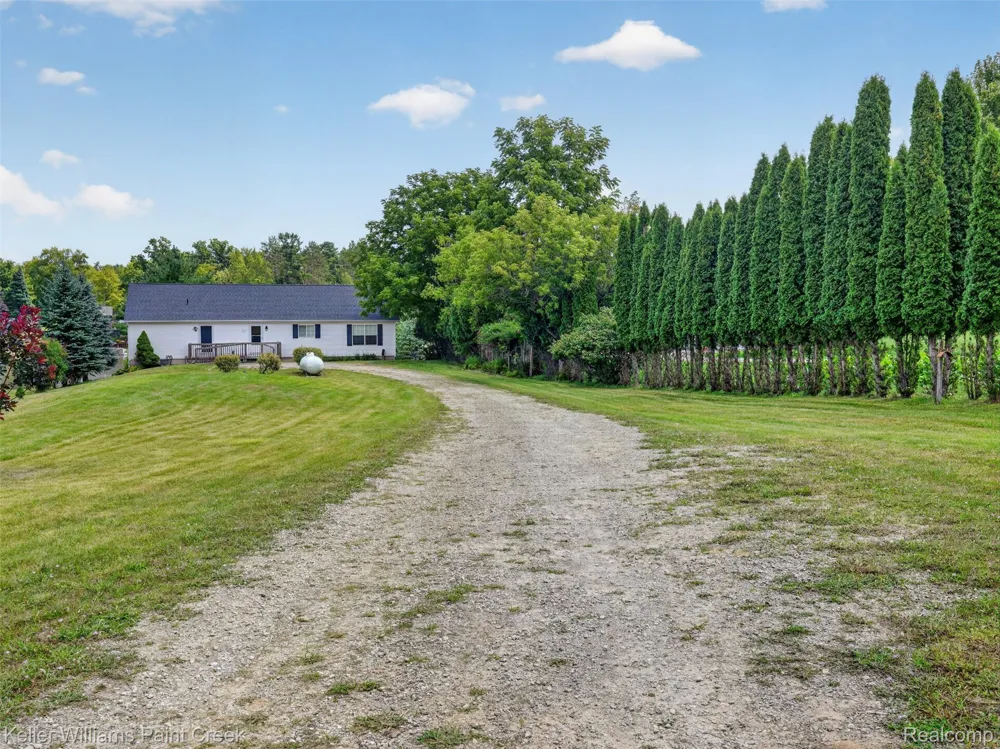 533 White Road Hay Township, MI 48624