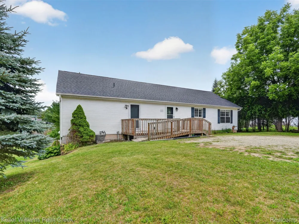 533 White Road Hay Township, MI 48624