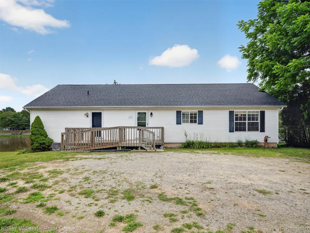 533 White Road Hay Township, MI 48624