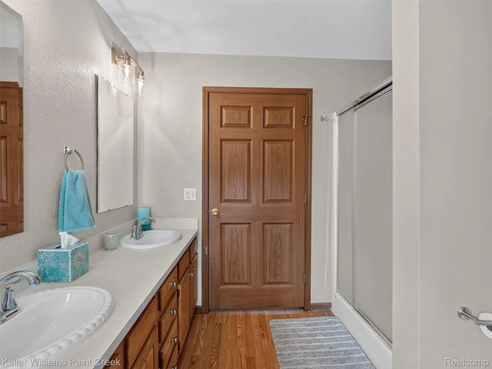 533 White Road Hay Township, MI 48624
