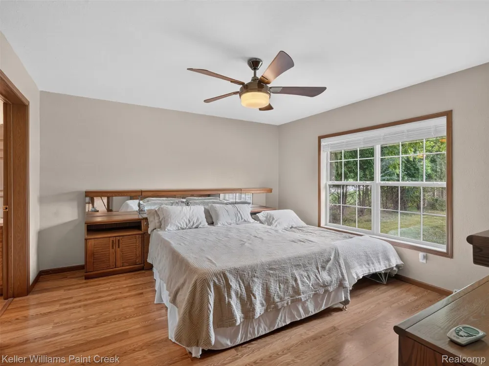 533 White Road Hay Township, MI 48624