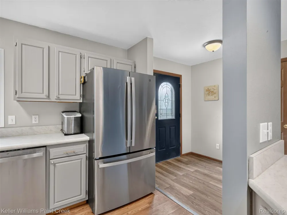 533 White Road Hay Township, MI 48624