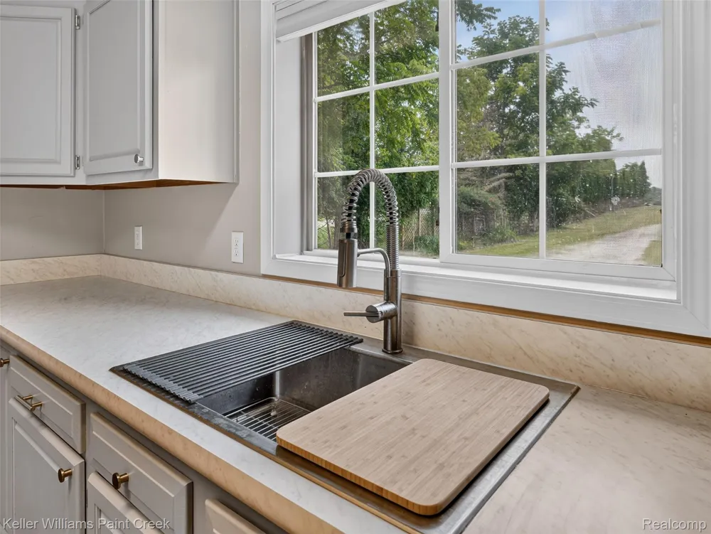 533 White Road Hay Township, MI 48624