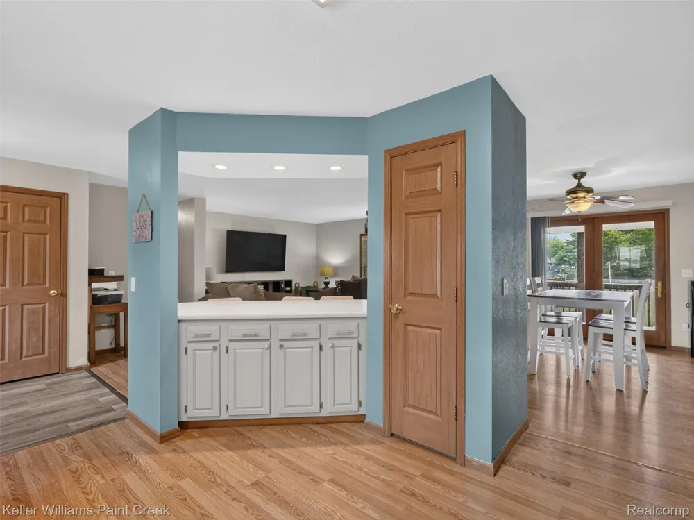533 White Road Hay Township, MI 48624