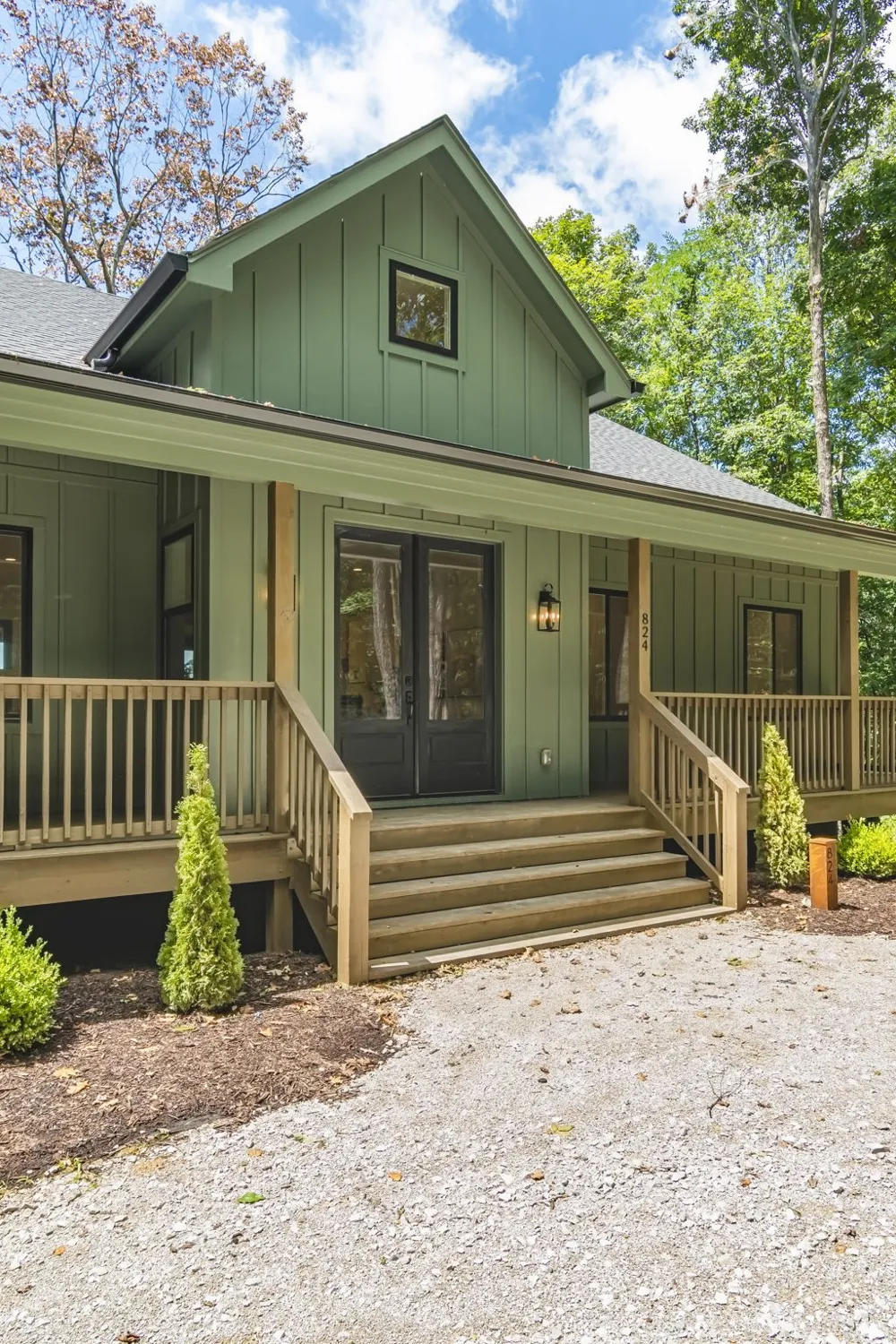 824 Valley View Drive Altamont, TN 37301