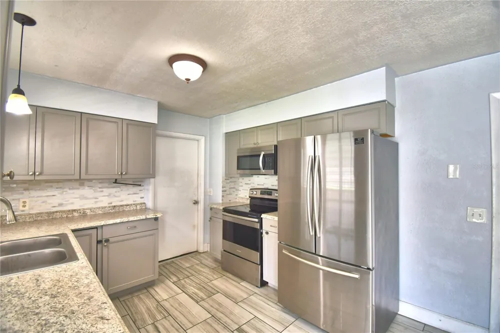 153 BROWNING CIR Winter Haven, FL 33884