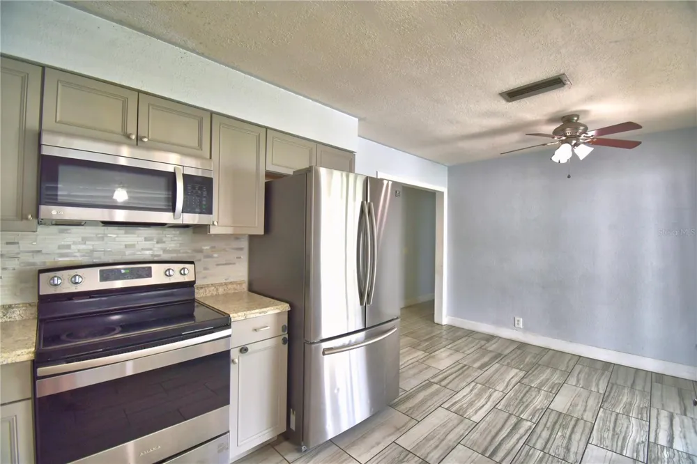 153 BROWNING CIR Winter Haven, FL 33884