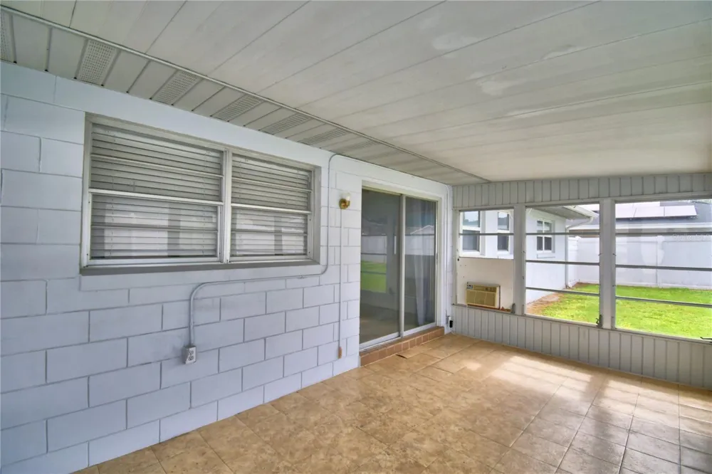 153 BROWNING CIR Winter Haven, FL 33884