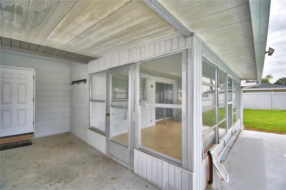 153 BROWNING CIR Winter Haven, FL 33884