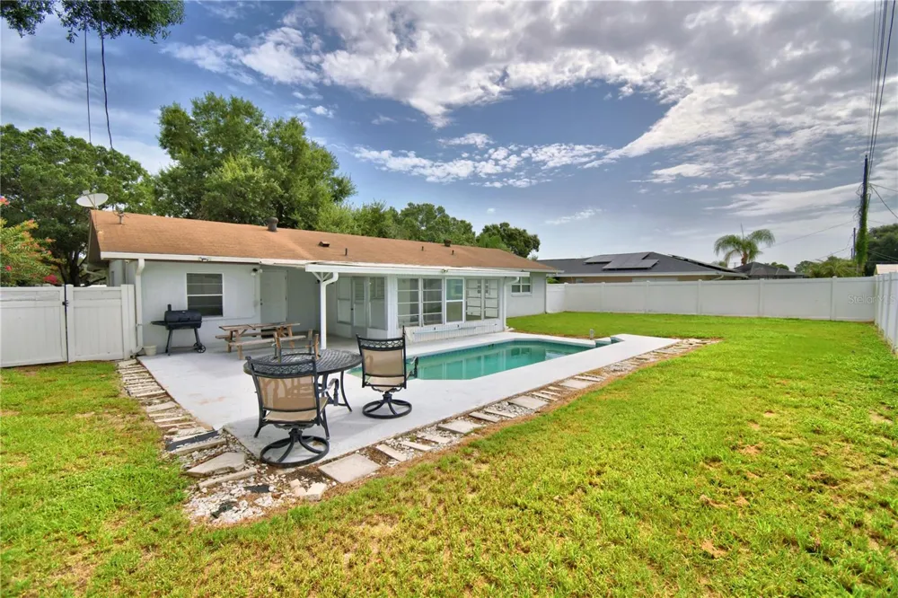 153 BROWNING CIR Winter Haven, FL 33884