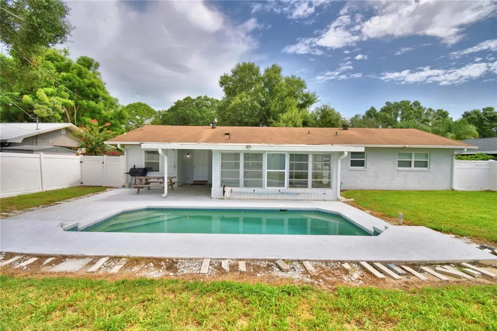 153 BROWNING CIR Winter Haven, FL 33884
