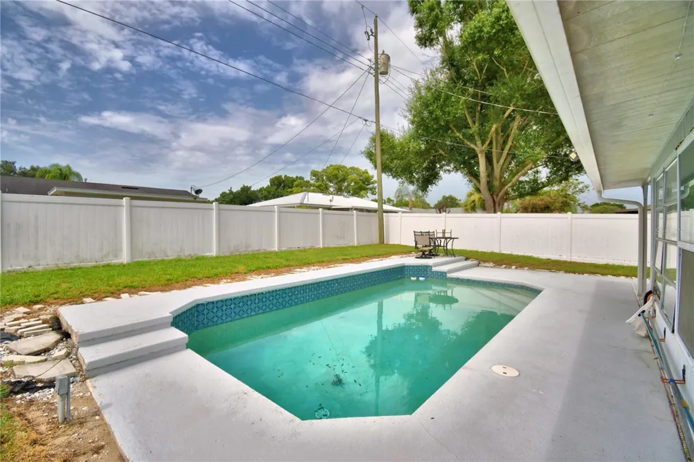 153 BROWNING CIR Winter Haven, FL 33884