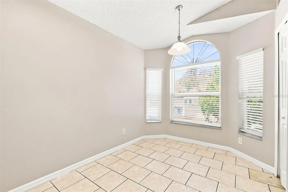 4758 MUIR VILLAGE Orlando, FL 32808