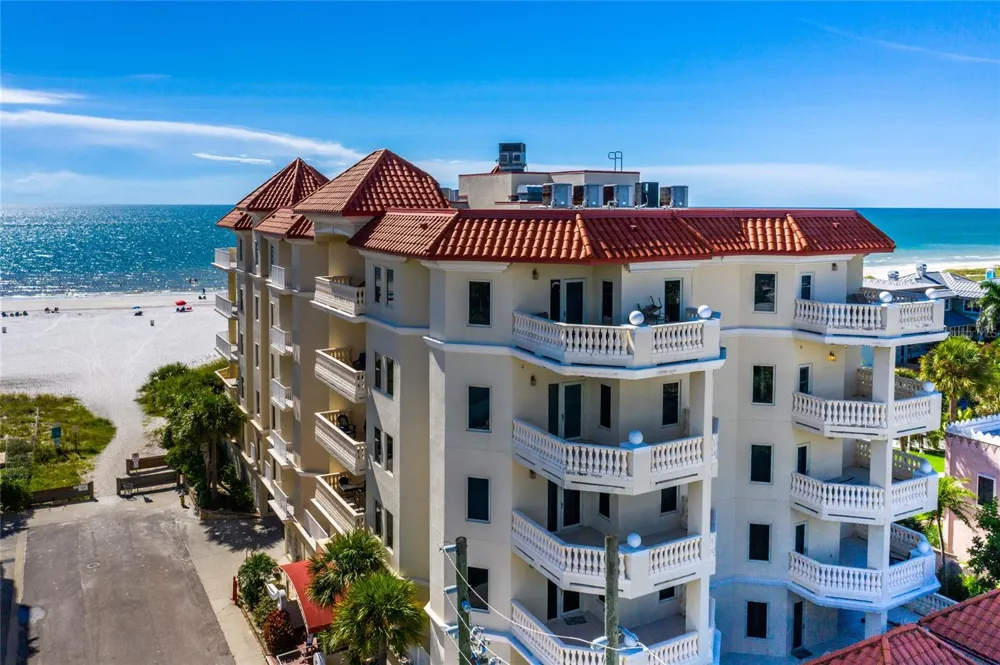 14 SOMERSET STREET #5C Clearwater, FL 33767