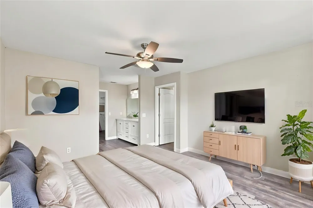 13017 LORNA PLACE Tampa, FL 33618