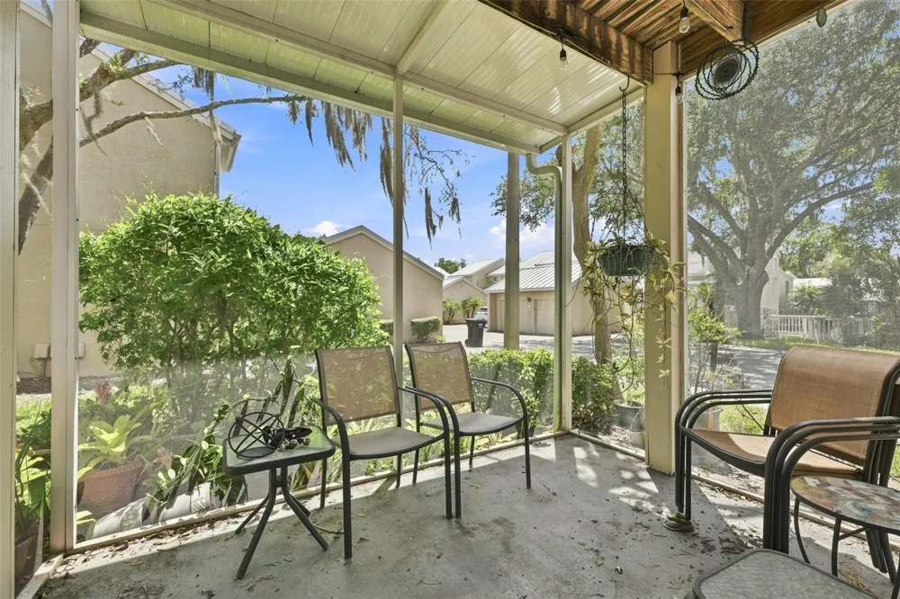 13017 LORNA PLACE Tampa, FL 33618