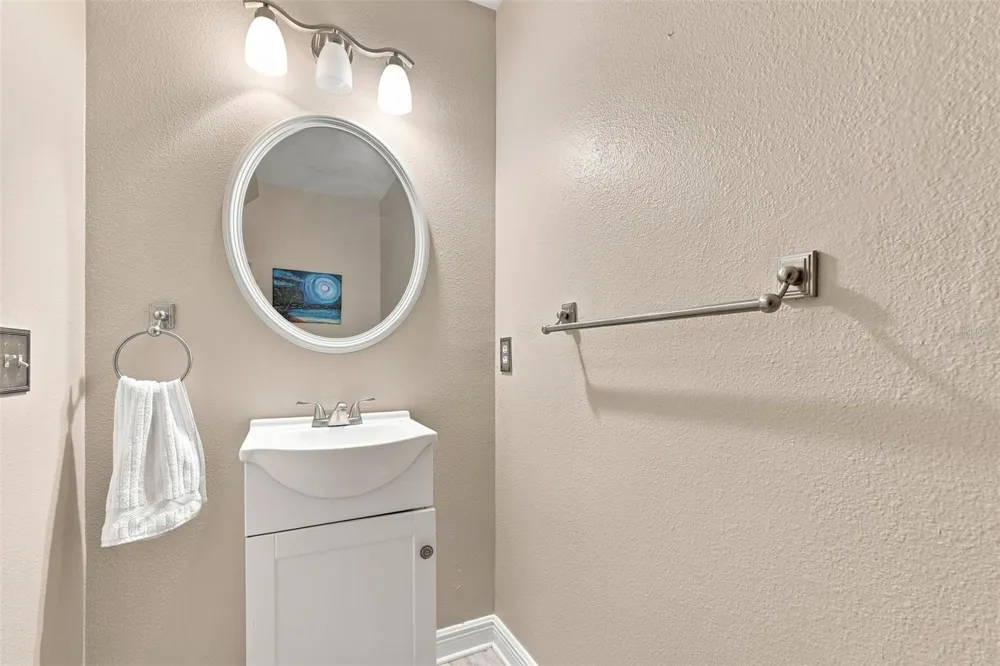 13017 LORNA PLACE Tampa, FL 33618