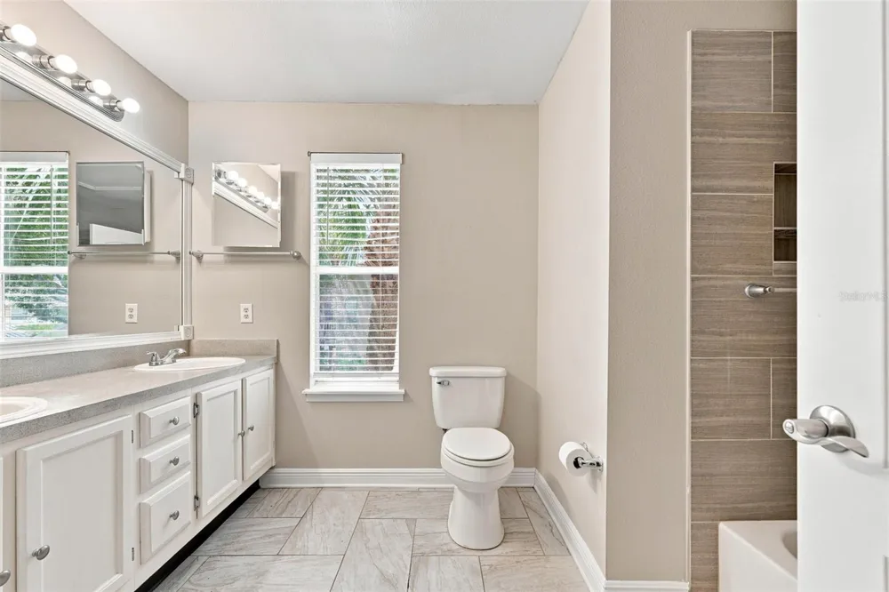13017 LORNA PLACE Tampa, FL 33618
