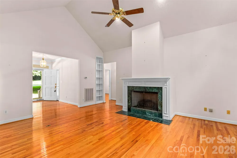 6756 Hawks Nest Lane Stanley, NC 28164