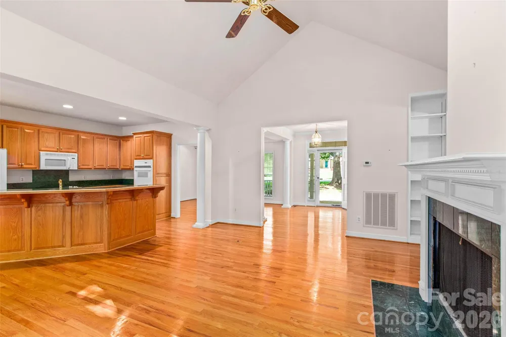 6756 Hawks Nest Lane Stanley, NC 28164