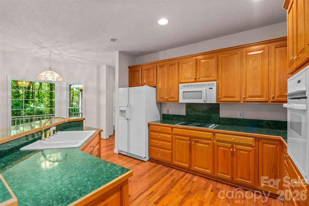 6756 Hawks Nest Lane Stanley, NC 28164