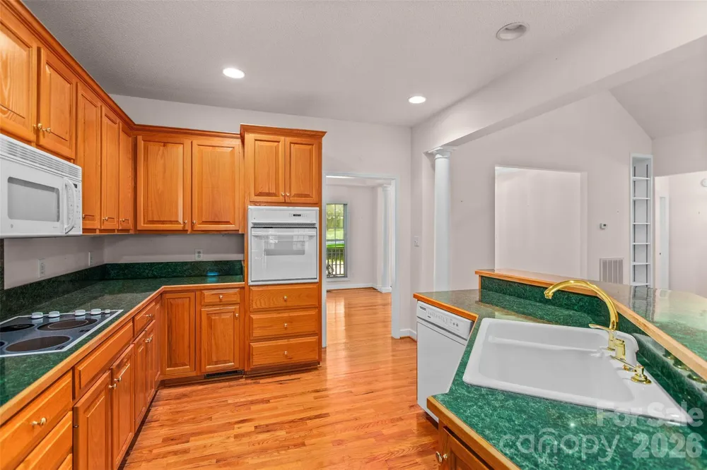 6756 Hawks Nest Lane Stanley, NC 28164