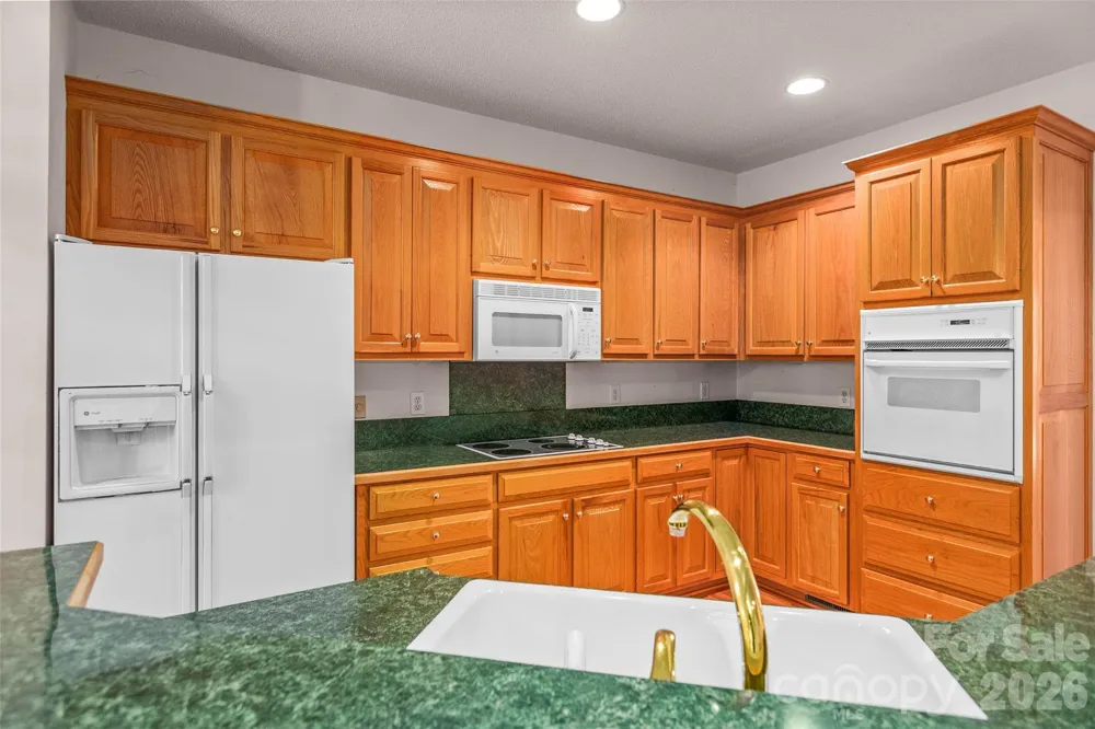 6756 Hawks Nest Lane Stanley, NC 28164