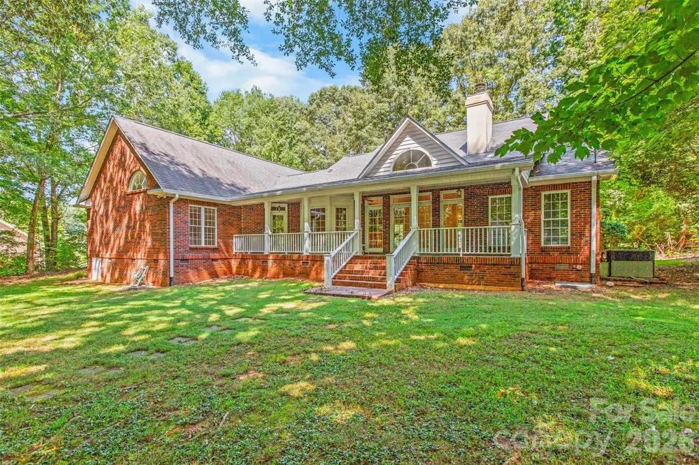 6756 Hawks Nest Lane Stanley, NC 28164