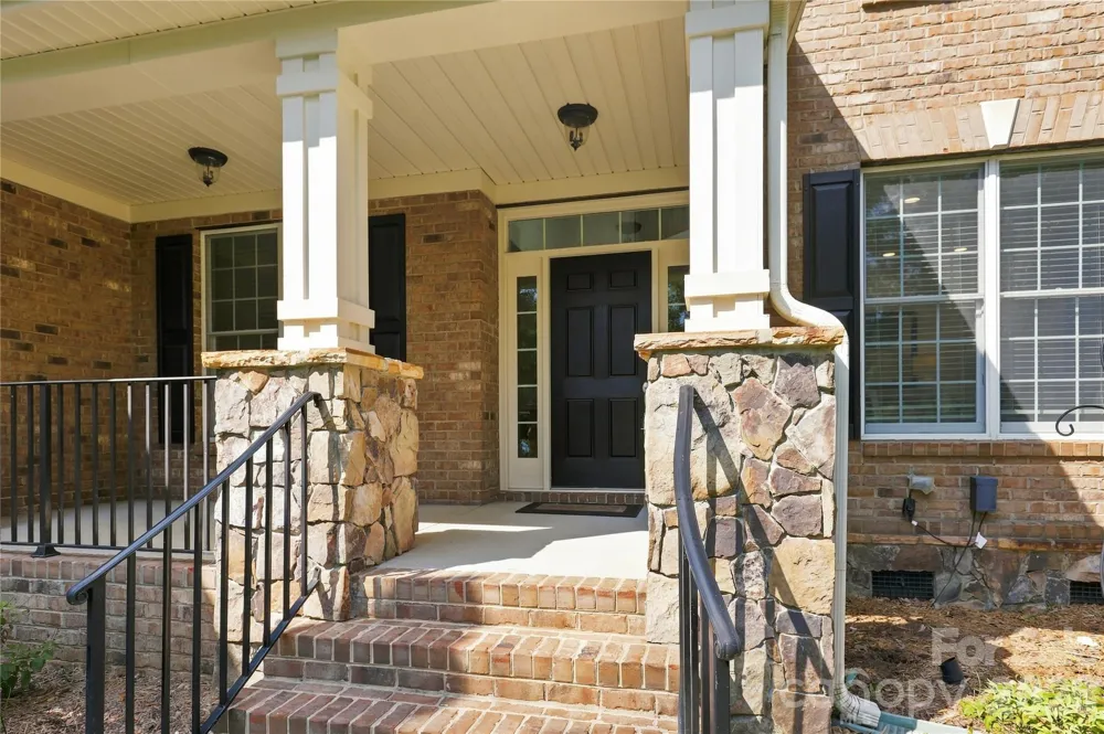 3013 Groves Edge Lane Waxhaw, NC 28173