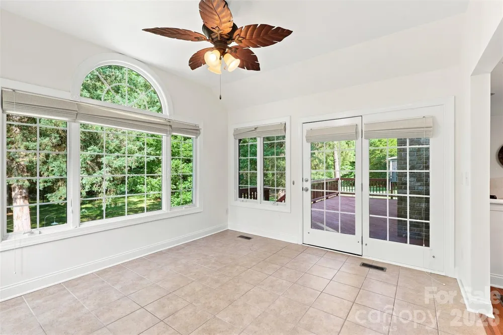 3013 Groves Edge Lane Waxhaw, NC 28173