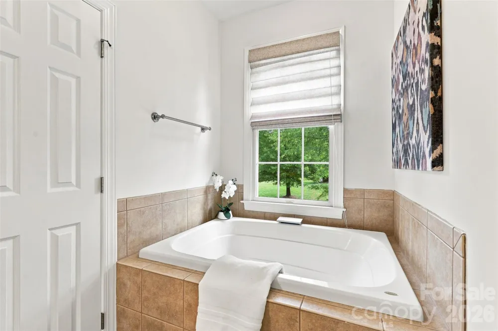 3013 Groves Edge Lane Waxhaw, NC 28173