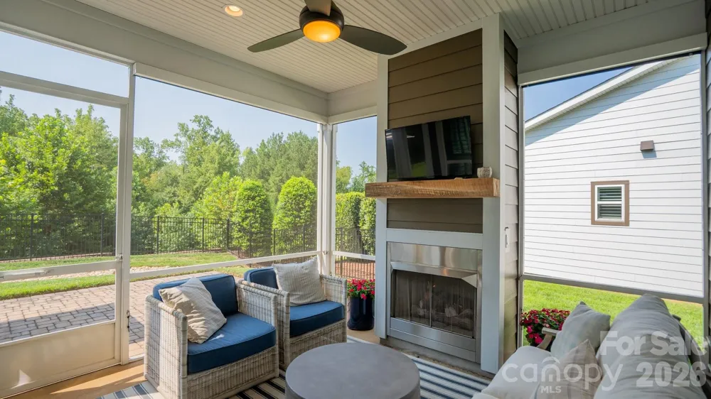 420 Granite Lake Court Denver, NC 28037